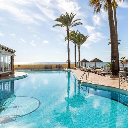 Apartment Dona Lola Micaela: Beachfront Duplex With Sea Views